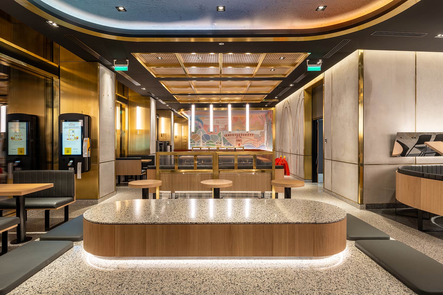 öntött látszóbeton látványbeton öntése, finombeton lapok, burkolatok gyártása