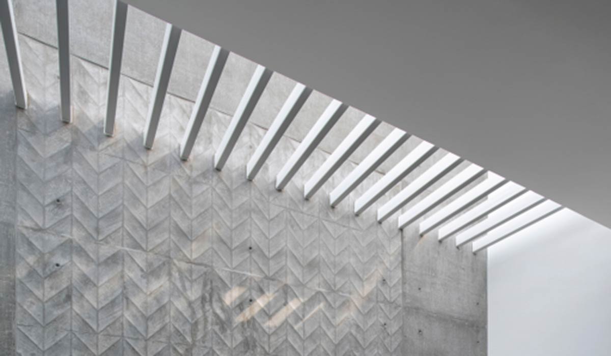 látszóbeton, látványbeton, finombeton padlóburkolat, lépkedő, fali panel, kerítéselem